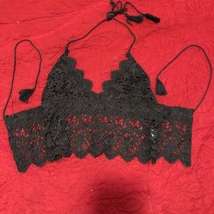 Lace crop